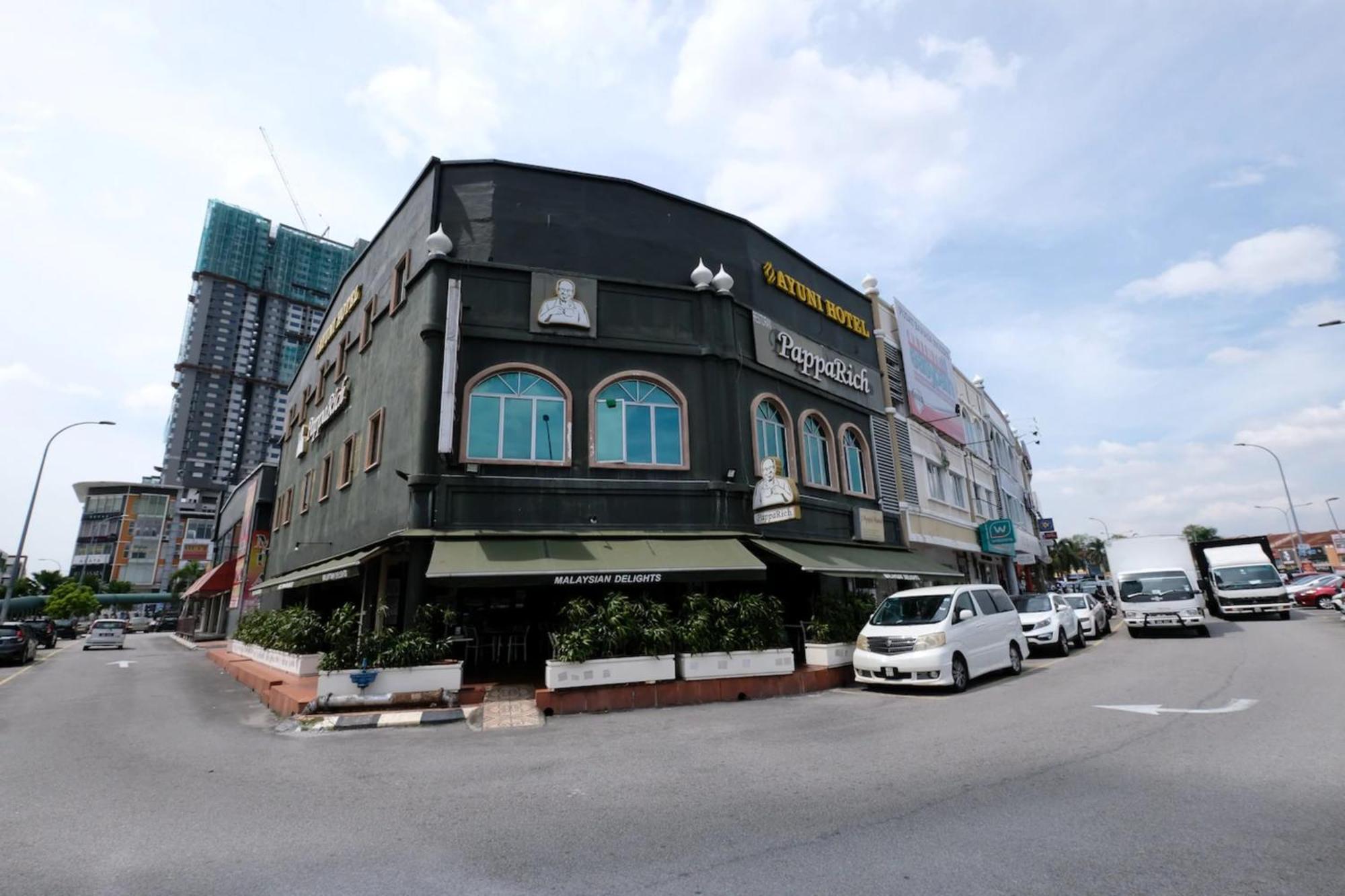 Super Oyo 707 Ayuni Hotel Bangi Ngoại thất bức ảnh