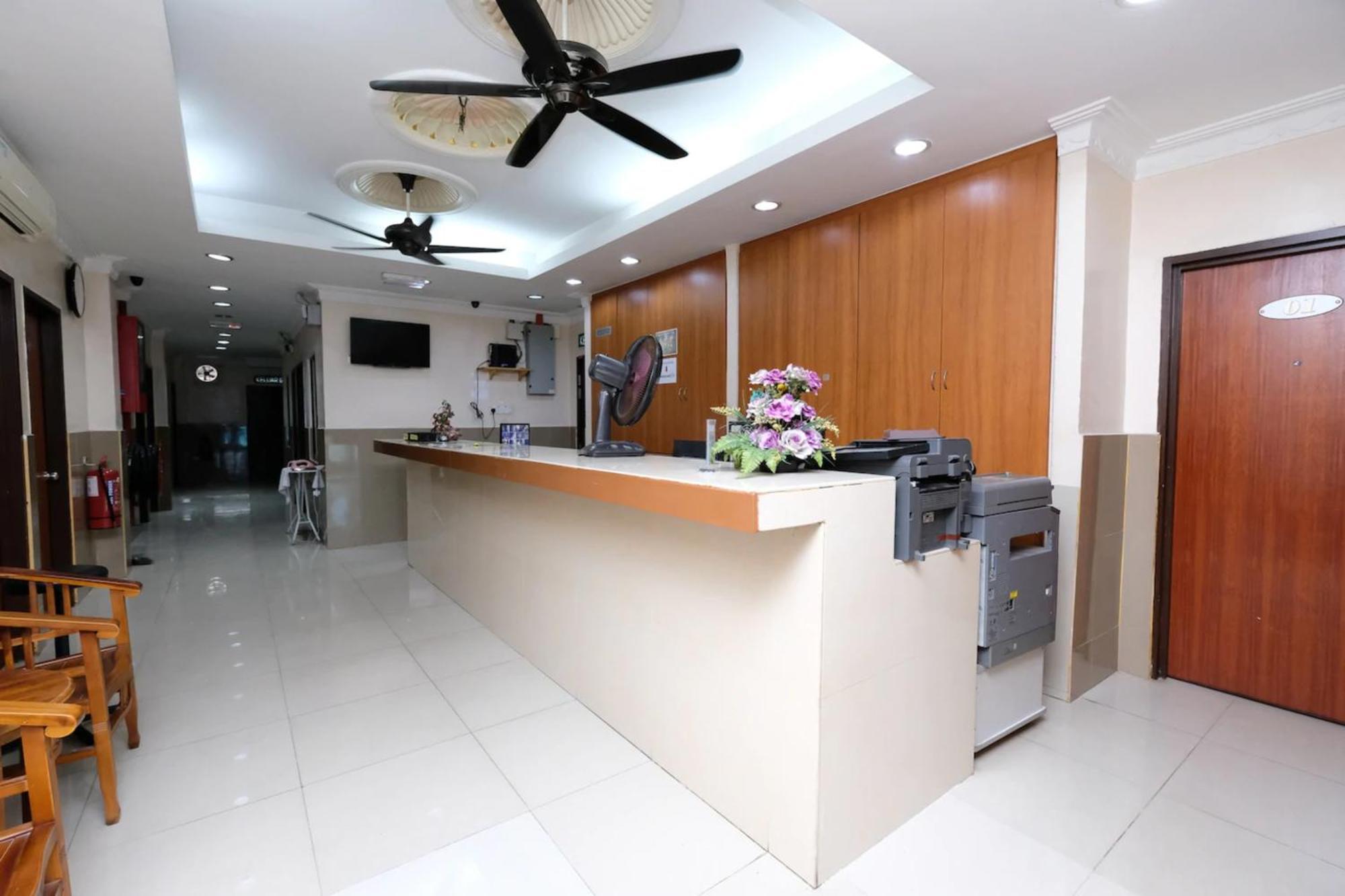 Super Oyo 707 Ayuni Hotel Bangi Ngoại thất bức ảnh