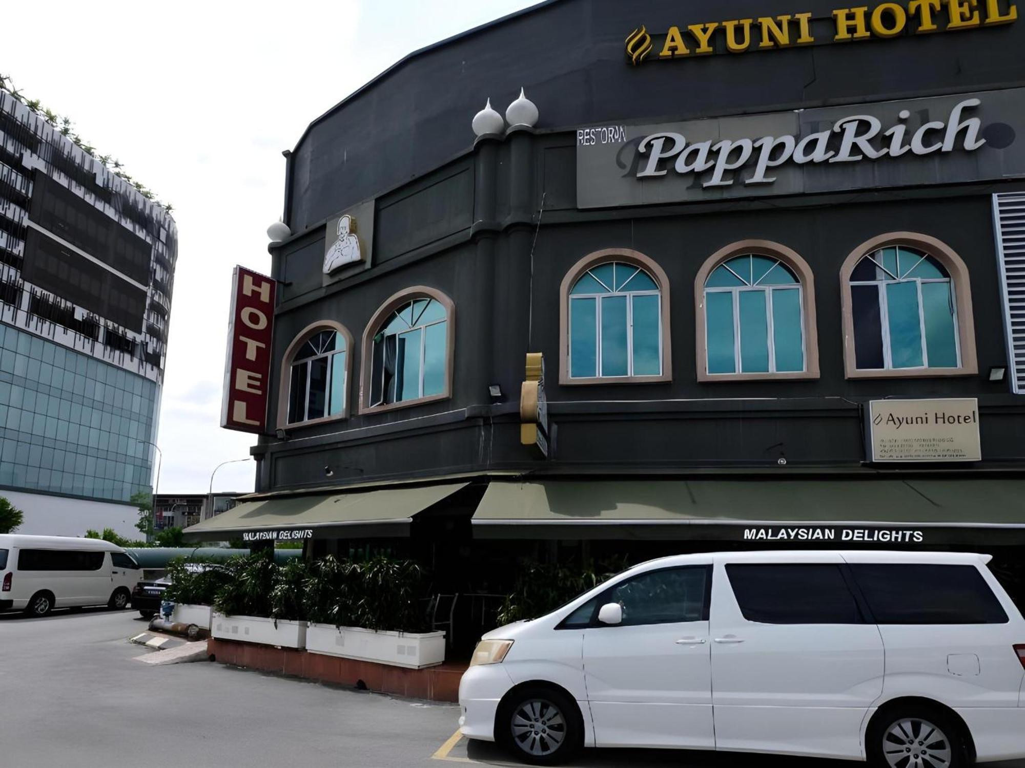 Super Oyo 707 Ayuni Hotel Bangi Ngoại thất bức ảnh