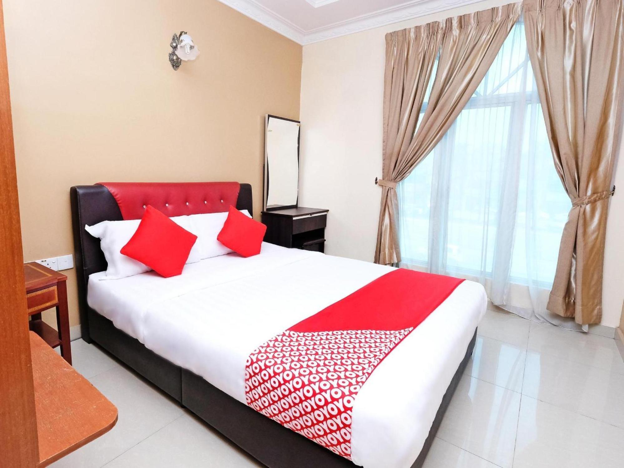 Super Oyo 707 Ayuni Hotel Bangi Ngoại thất bức ảnh