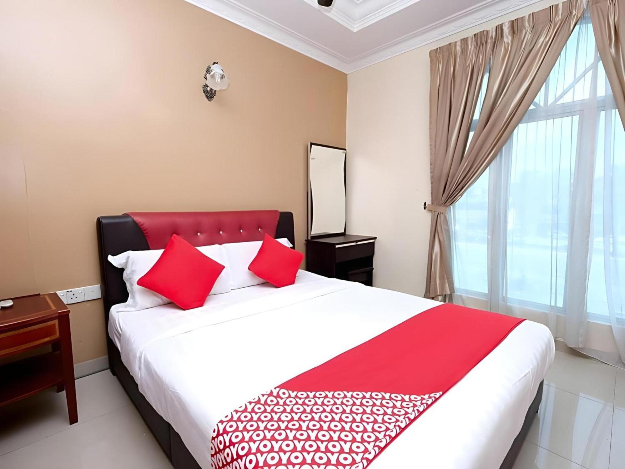 Super Oyo 707 Ayuni Hotel Bangi Ngoại thất bức ảnh